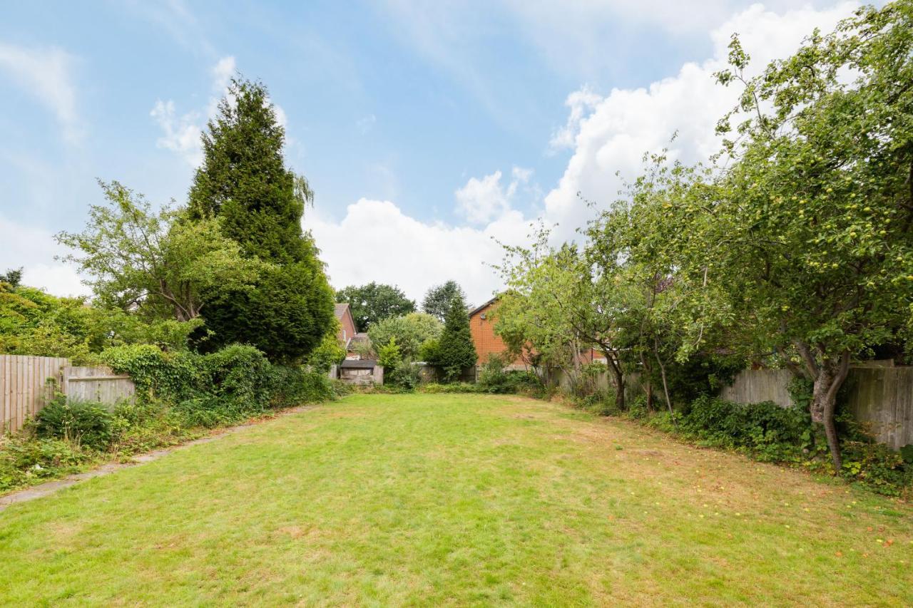 Beautiful 6 Bedroom House For 17 Guests Next To Edgbaston Stadium Бирмингам Екстериор снимка