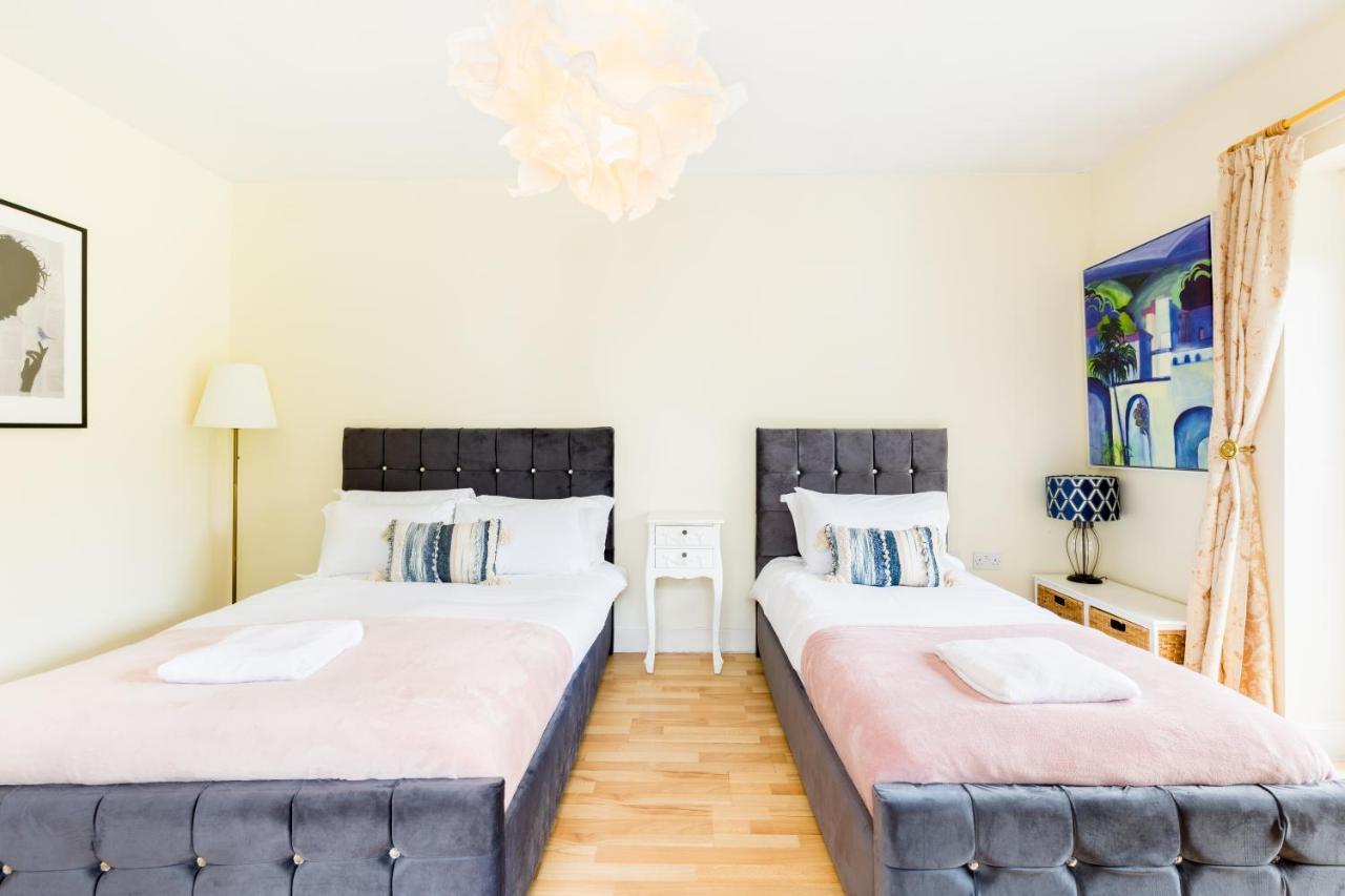 Beautiful 6 Bedroom House For 17 Guests Next To Edgbaston Stadium Бирмингам Екстериор снимка